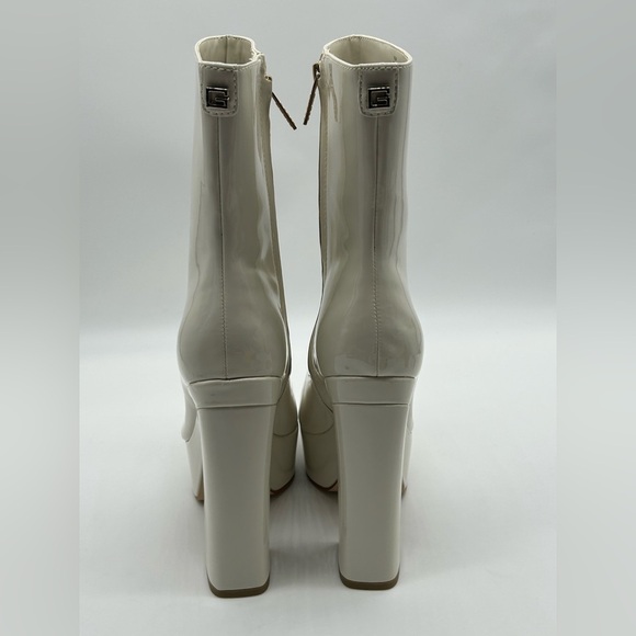 Guess BYRA Women’s Platform Block Heel Ankle Boots Ivory Patent, Size 8.5M, NWB - Picture 7 of 13